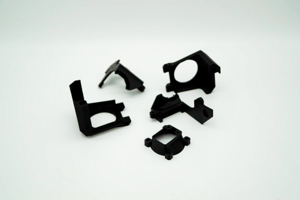 Hitzebestaendige Gehaeuseteile fuer Dualextruder.